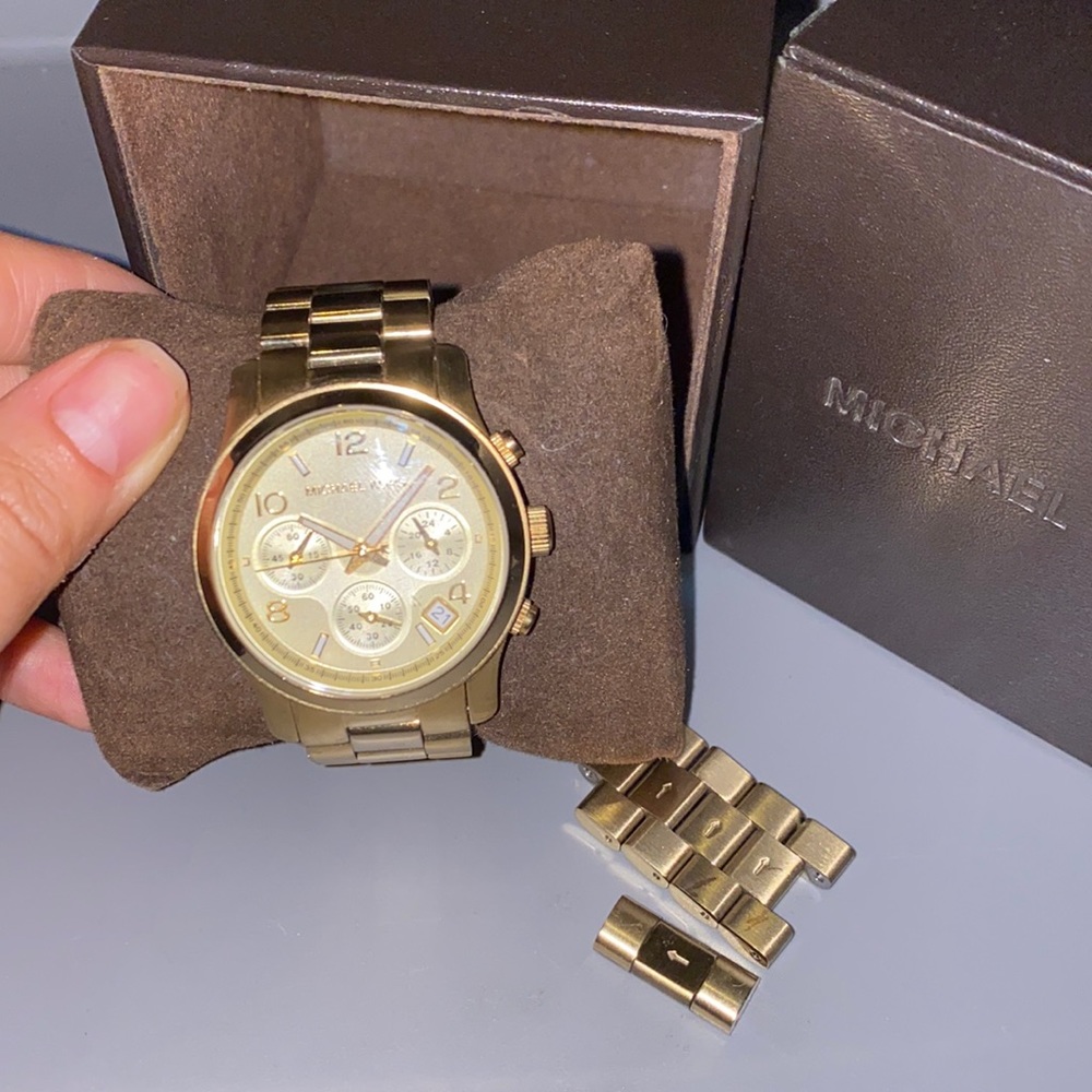Michael kors watch